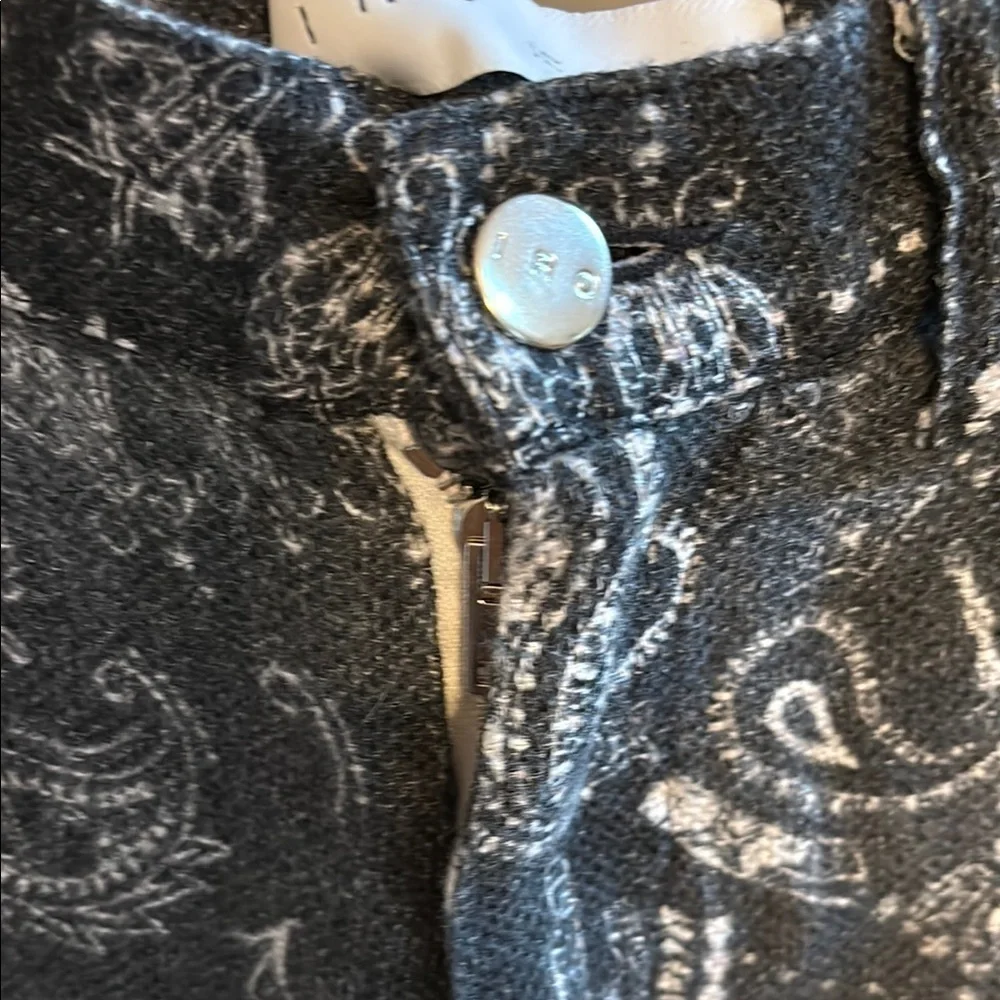 IRO shorts black paisley sz 36